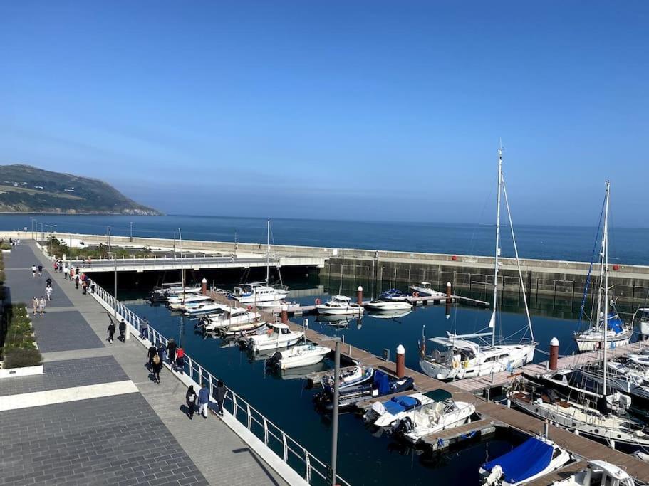 Greystones Marina View Penthouse Apartamento Exterior foto