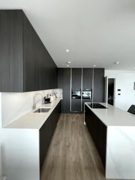 Greystones Marina View Penthouse Apartamento Exterior foto